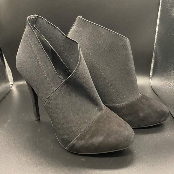 🍁🍂Jessica Simpson Neesha Black Suede Platform Bootie - size 8 with 5” Heel - Picture 2 of 9